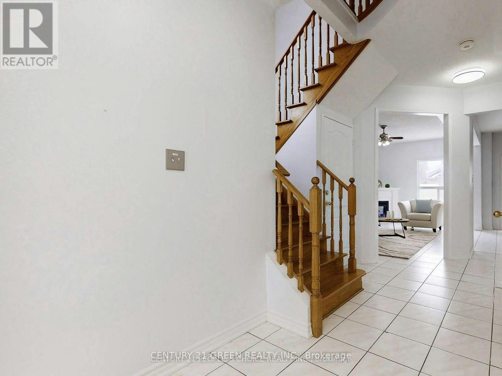 UPPER-3253 Bruzan Crescent, Mississauga, ON, L5N 8E7 - 5