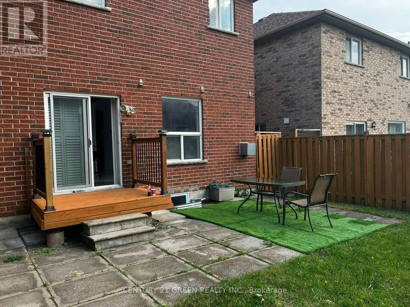 UPPER-3253 Bruzan Crescent, Mississauga, ON, L5N 8E7 - 3