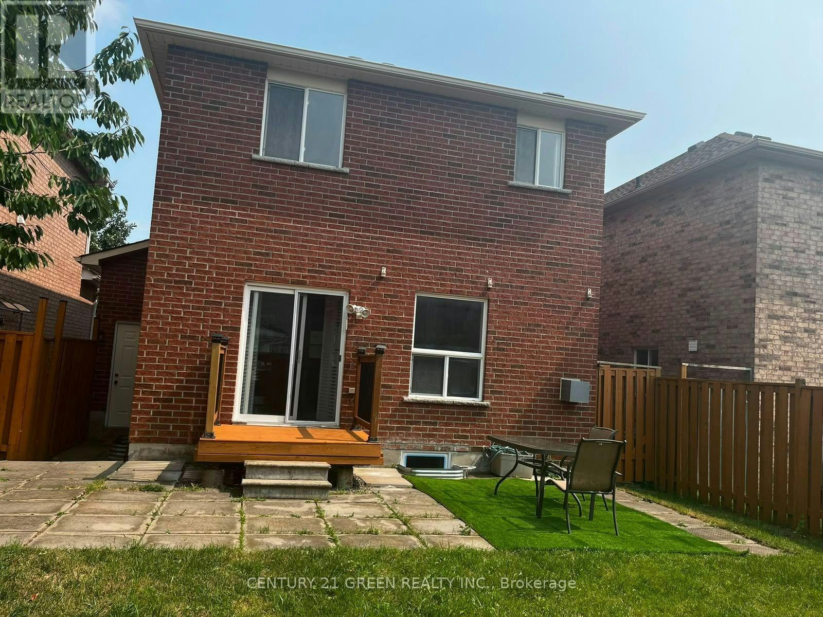 UPPER-3253 Bruzan Crescent, Mississauga, ON, L5N 8E7 - 2