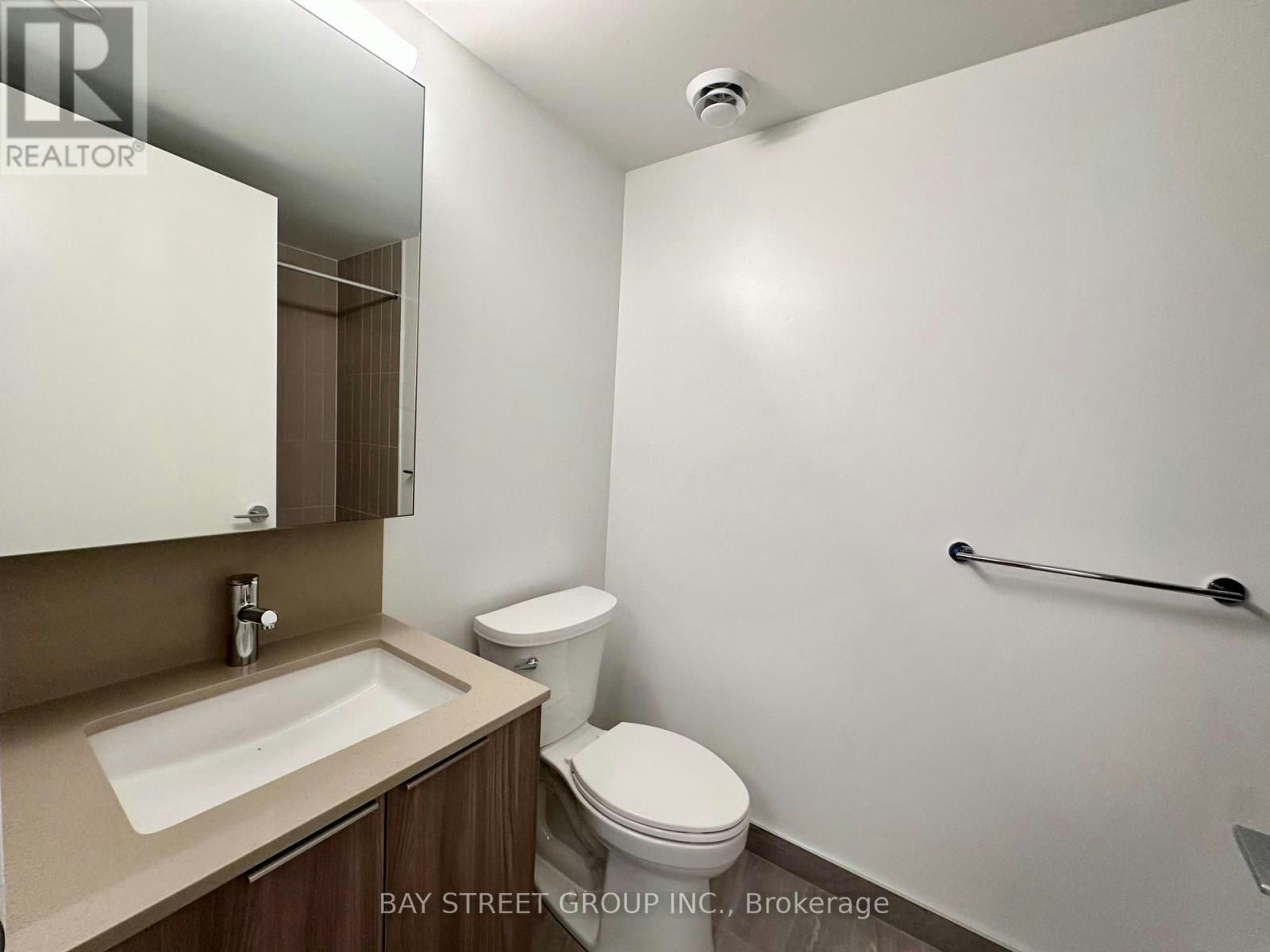 1909-15 David Salomon Drive, Toronto, ON, M3C 1E7 - 5