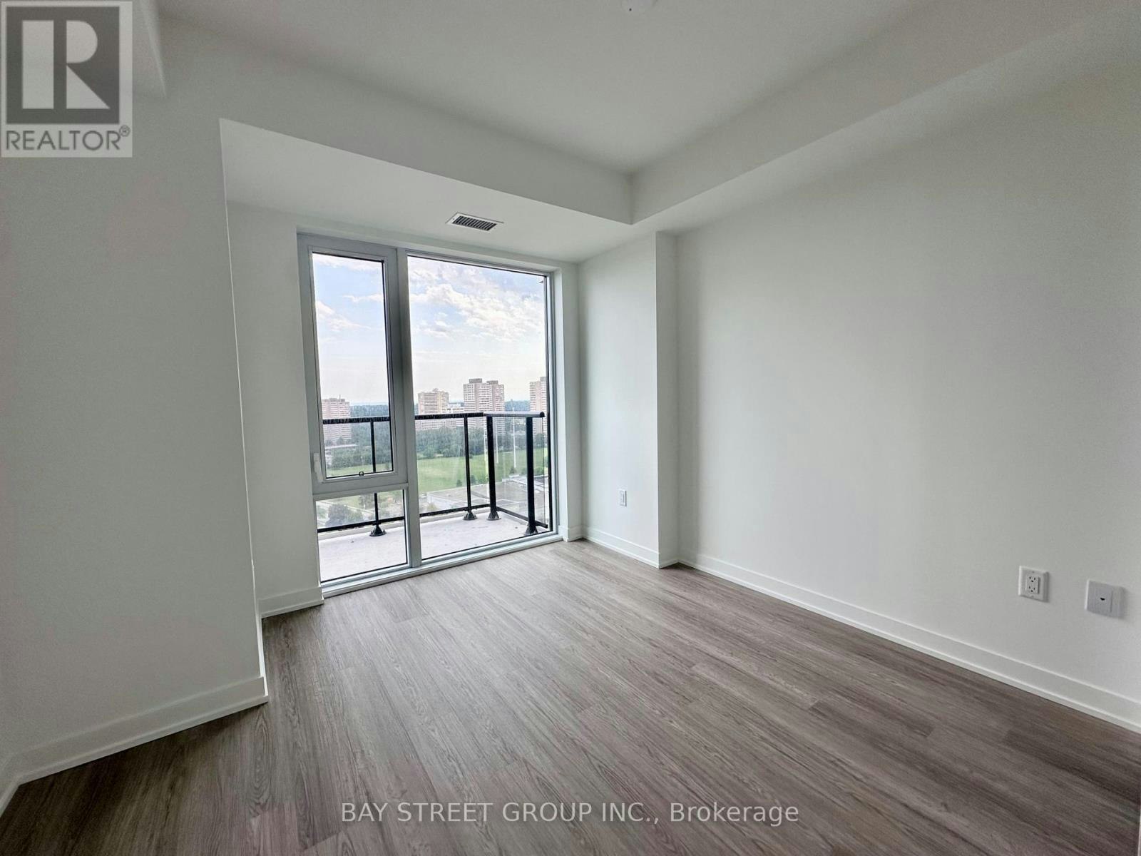 1909-15 David Salomon Drive, Toronto, ON, M3C 1E7 - 4