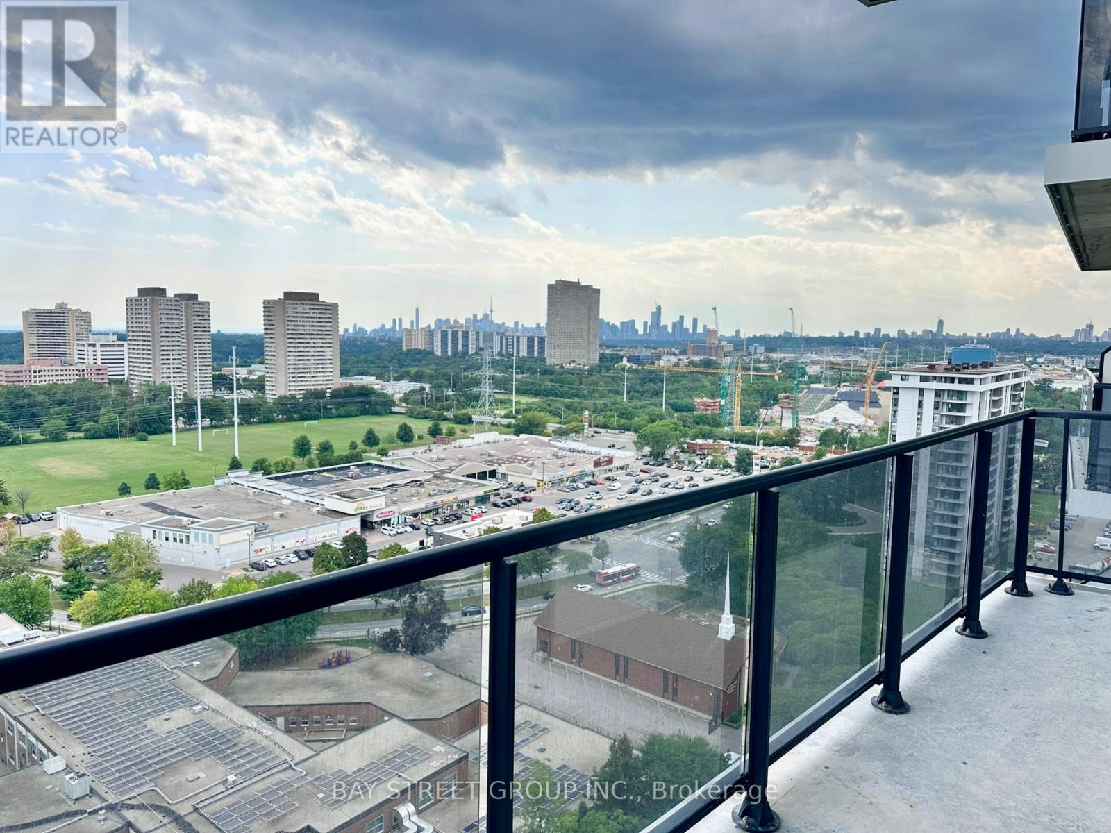1909-15 David Salomon Drive, Toronto, ON, M3C 1E7 - 8