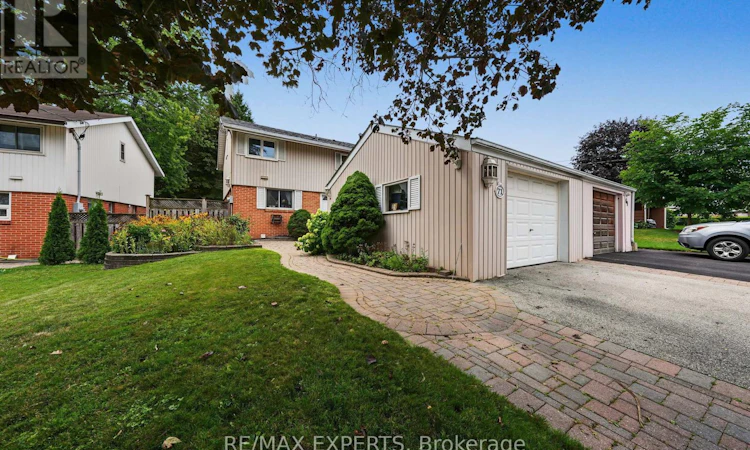 71 Dogwood Crescent