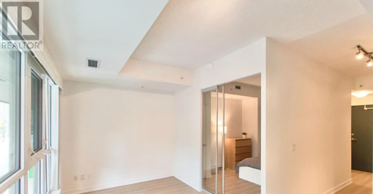 203-199 Richmond Street W, Toronto, ON, M5V 0H4 - 8