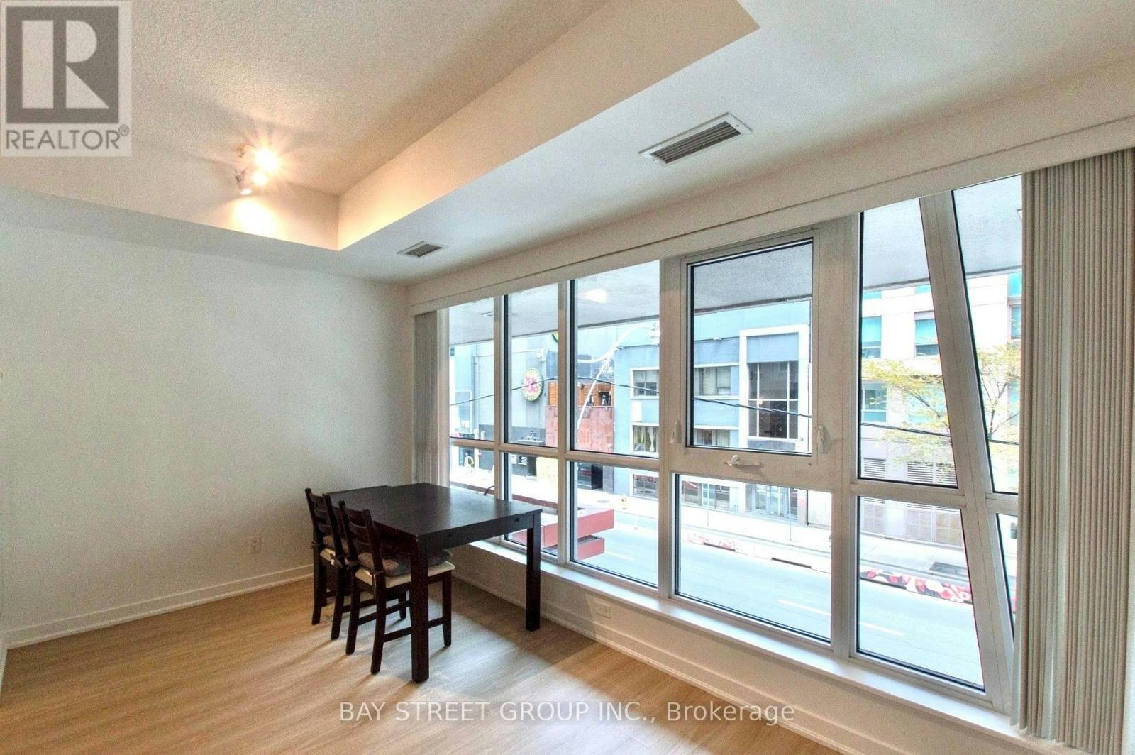 203-199 Richmond Street W, Toronto, ON, M5V 0H4 - 6