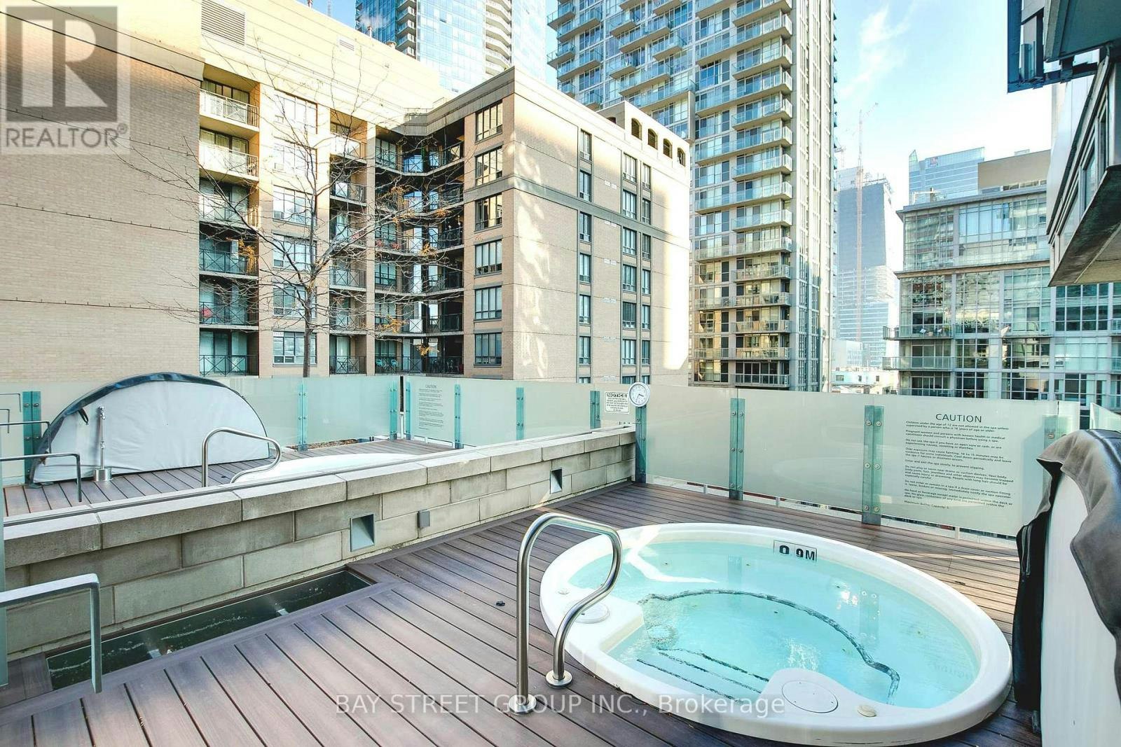 203-199 Richmond Street W, Toronto, ON, M5V 0H4 - 32