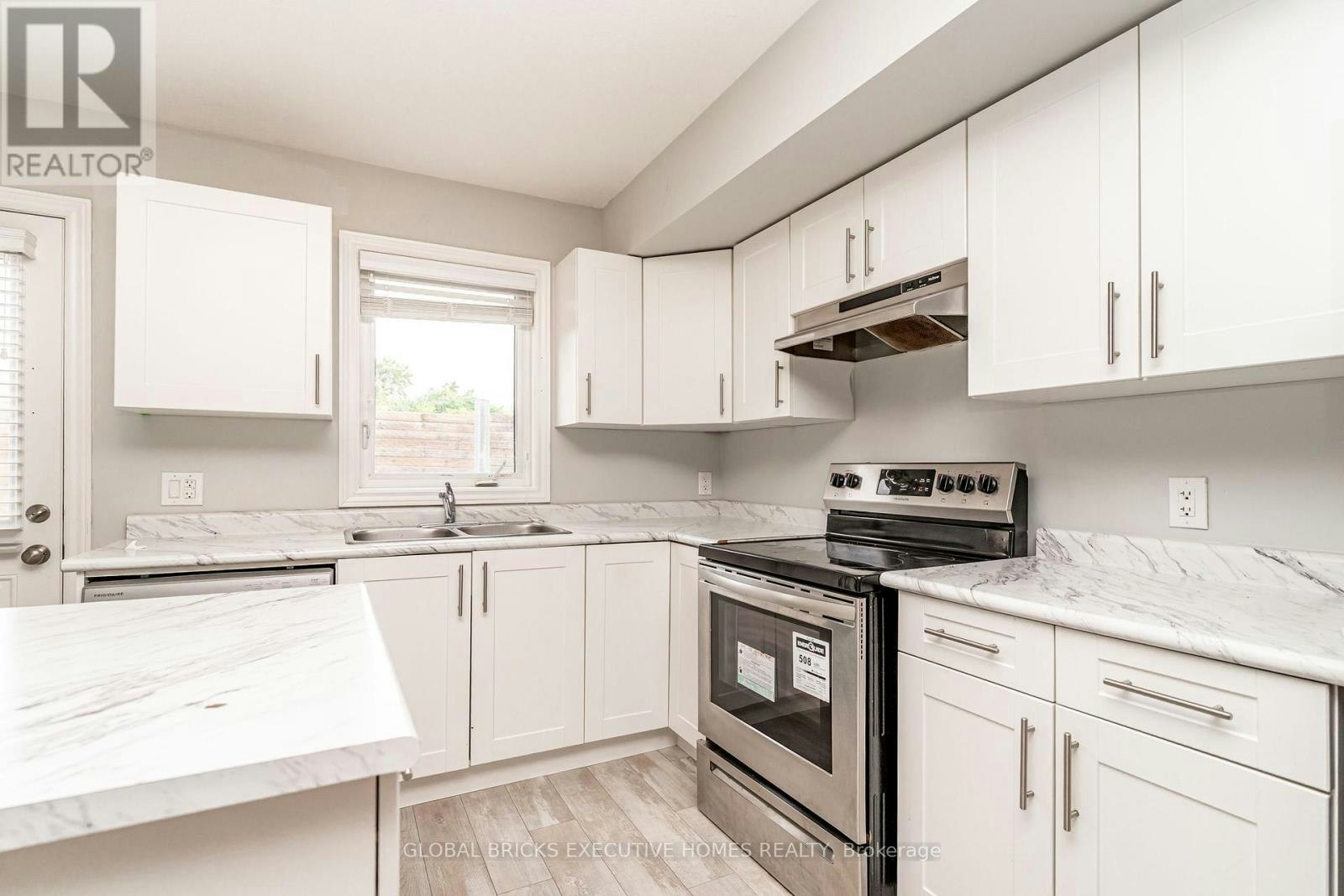 79-7768 Ascott Circle, Niagara Falls, ON, L2H 3P9 - 16