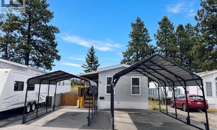 61-724 Innes Avenue