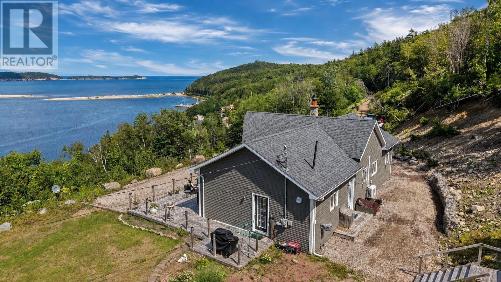 39132 Cabot Trail, Ingonish Ferry, NS, B0C 1L0