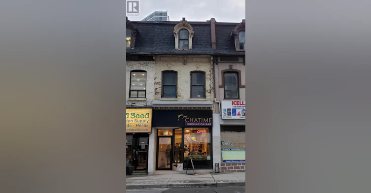 UL-626 Yonge Street, Toronto, ON, M4Y 1Z8