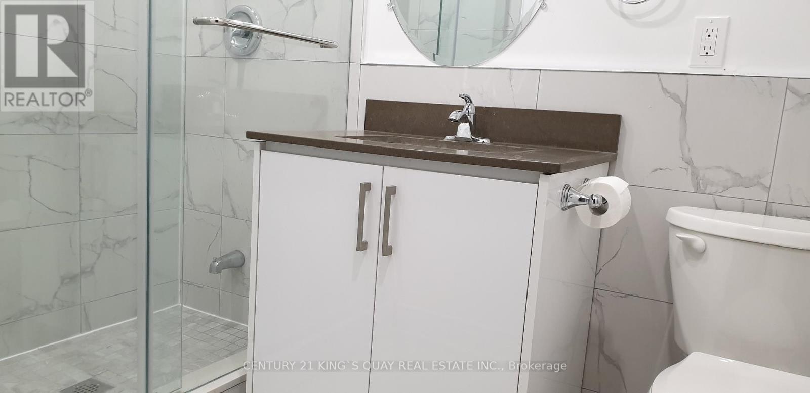 UL-626 Yonge Street, Toronto, ON, M4Y 1Z8 - 8