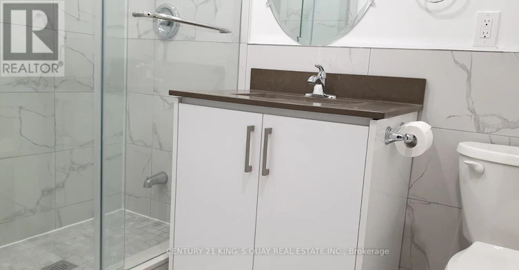 UL-626 Yonge Street, Toronto, ON, M4Y 1Z8 - 8