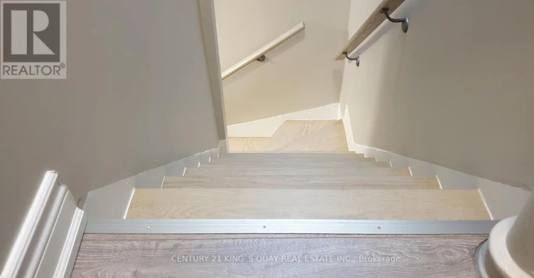 UL-626 Yonge Street, Toronto, ON, M4Y 1Z8 - 5