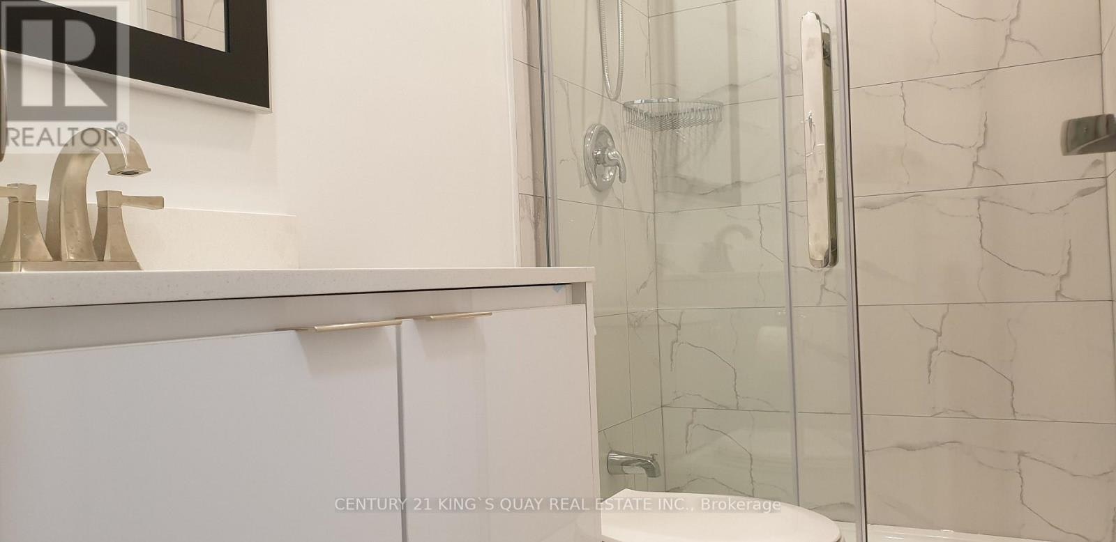 UL-626 Yonge Street, Toronto, ON, M4Y 1Z8 - 12