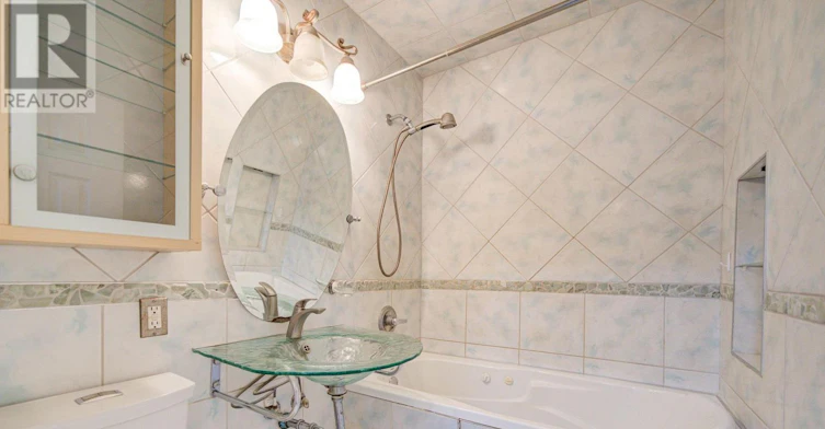 1421 Old Green Lane E, East Gwillimbury, ON, L9N 0L7 - 21