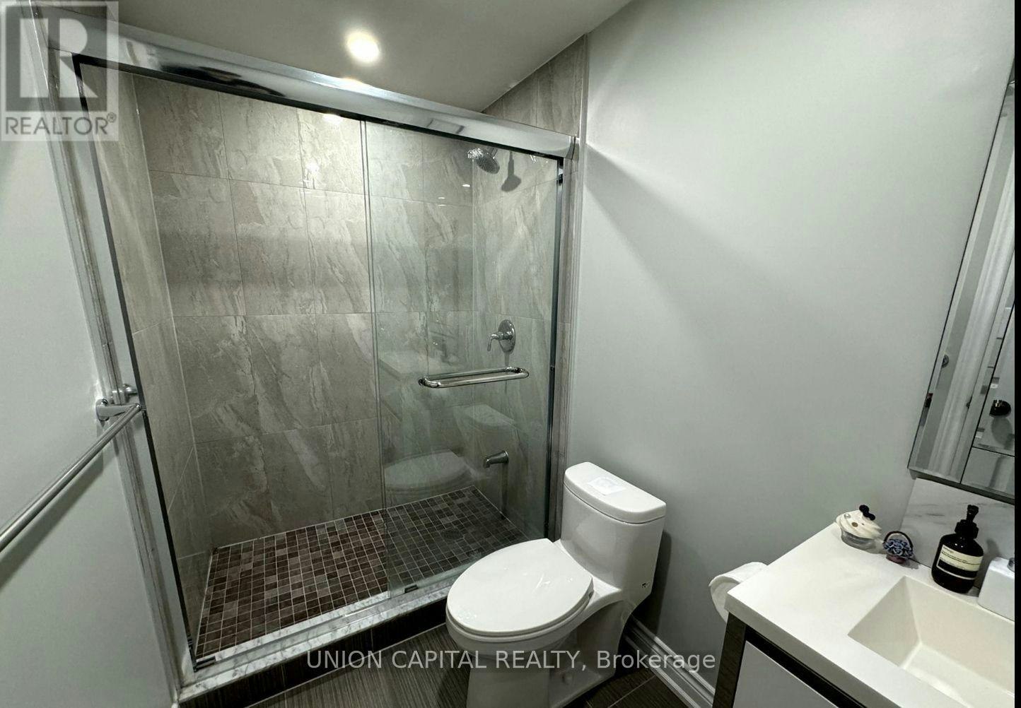 41 Manila Avenue, Markham, ON, L3R 0K6 - 3