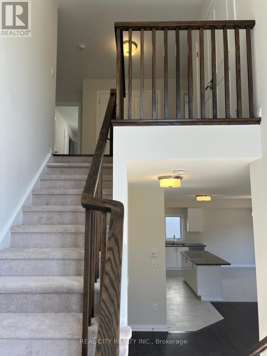 3047 Sandy Acres Avenue, Severn, ON, L3V 8R3 - 12