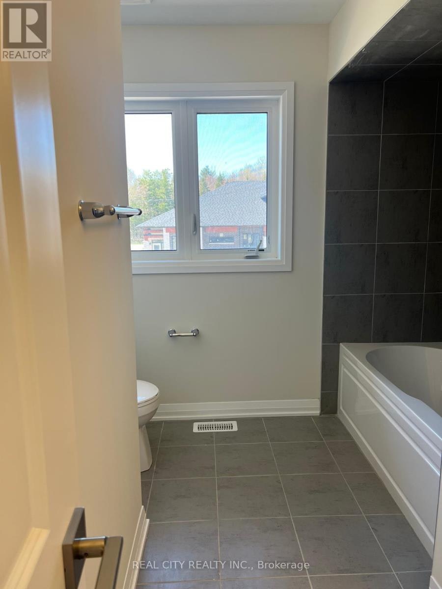 3047 Sandy Acres Avenue, Severn, ON, L3V 8R3 - 20