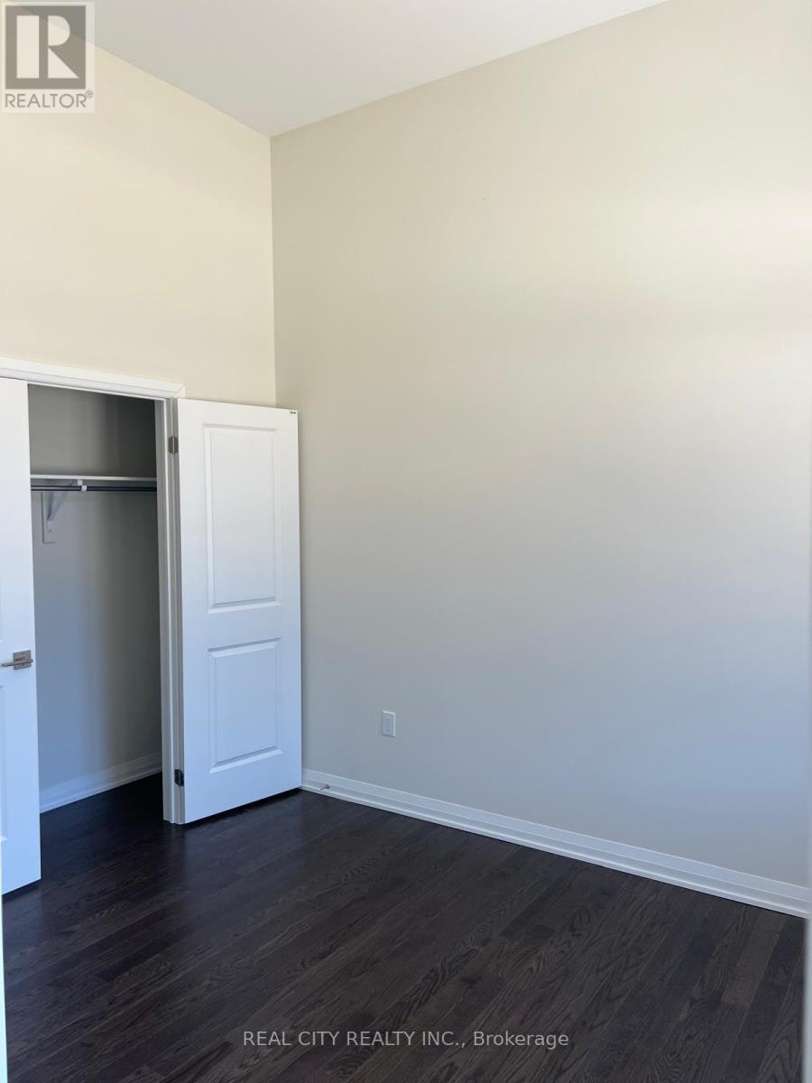 3047 Sandy Acres Avenue, Severn, ON, L3V 8R3 - 5