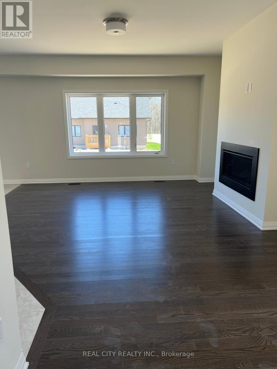 3047 Sandy Acres Avenue, Severn, ON, L3V 8R3 - 8