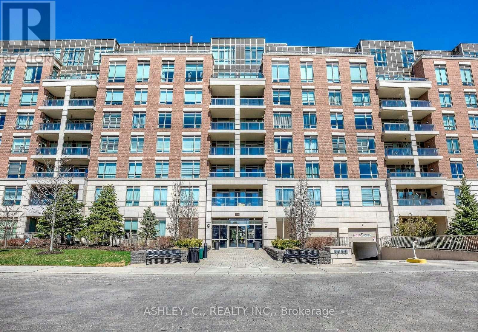 717-2470 Prince Michael Drive, Oakville, ON, L6H 0G9