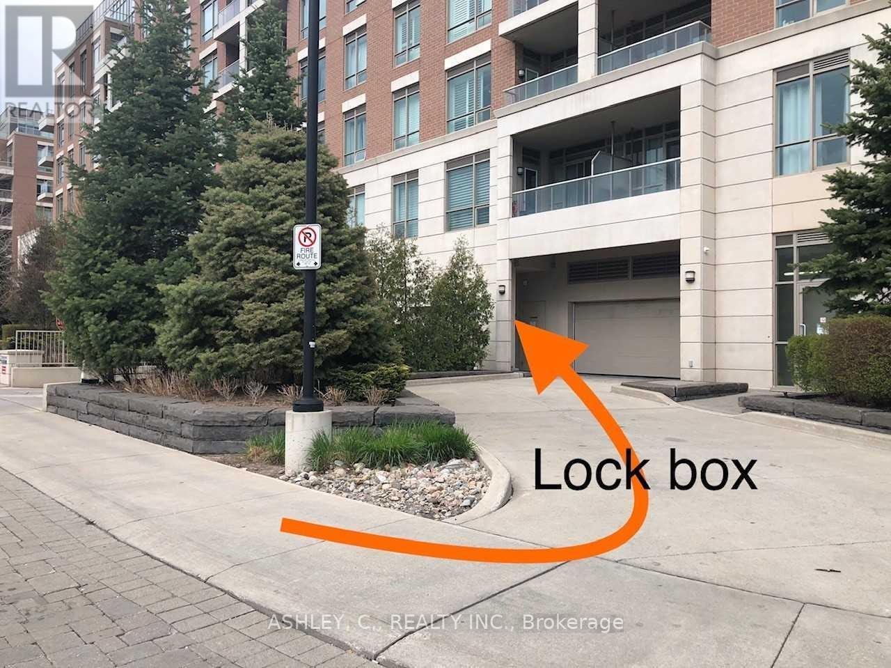 717-2470 Prince Michael Drive, Oakville, ON, L6H 0G9 - 24