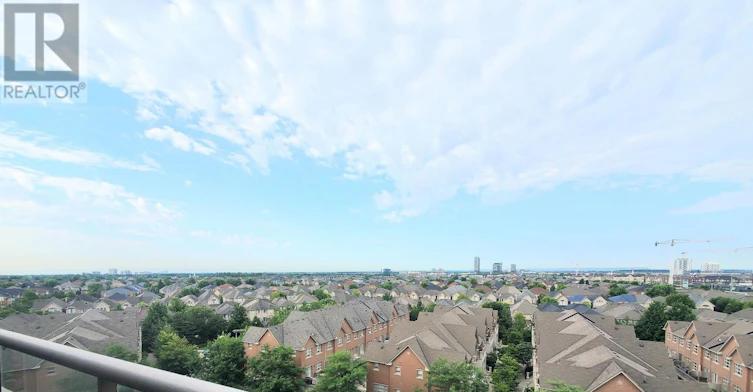 717-2470 Prince Michael Drive, Oakville, ON, L6H 0G9 - 7