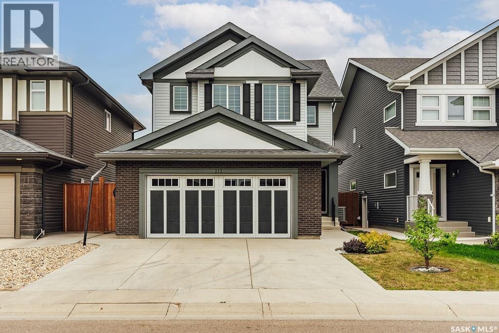 213 Dubois Crescent, Saskatoon, SK, S7V 0R4