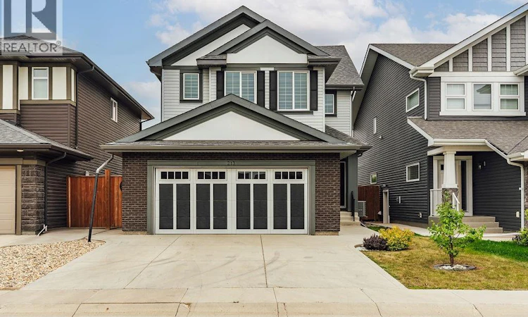 213 Dubois Crescent