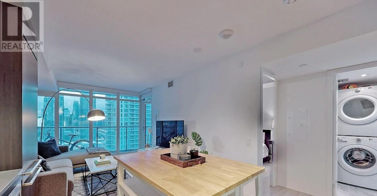 2510-70 Queens Wharf Road, Toronto, ON, M5V 0J2 - 11