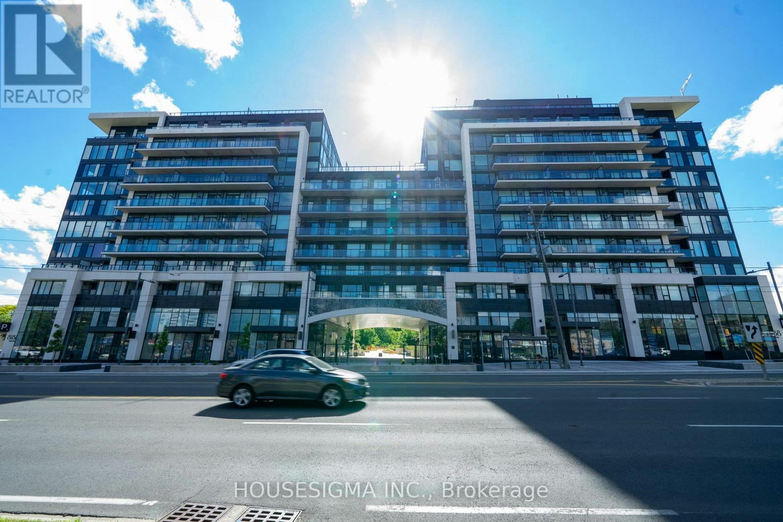 820-8188 Yonge Street, Vaughan, ON, L4J 0M2