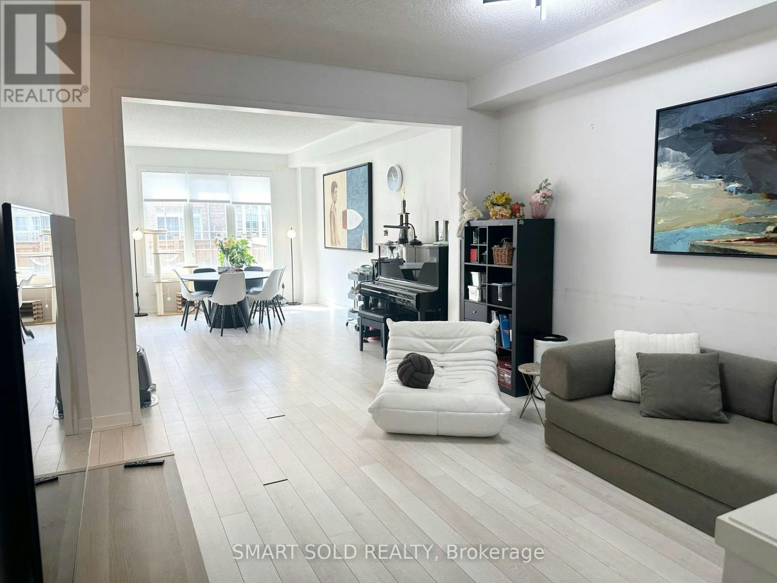 25 Avonmore Trail, Vaughan, ON, L6A 4Y4 - 4
