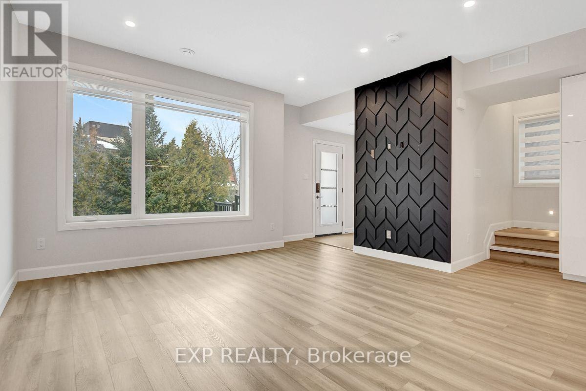 B1-361 Whitby Avenue, Ottawa, ON, K2A 0B3 - 8
