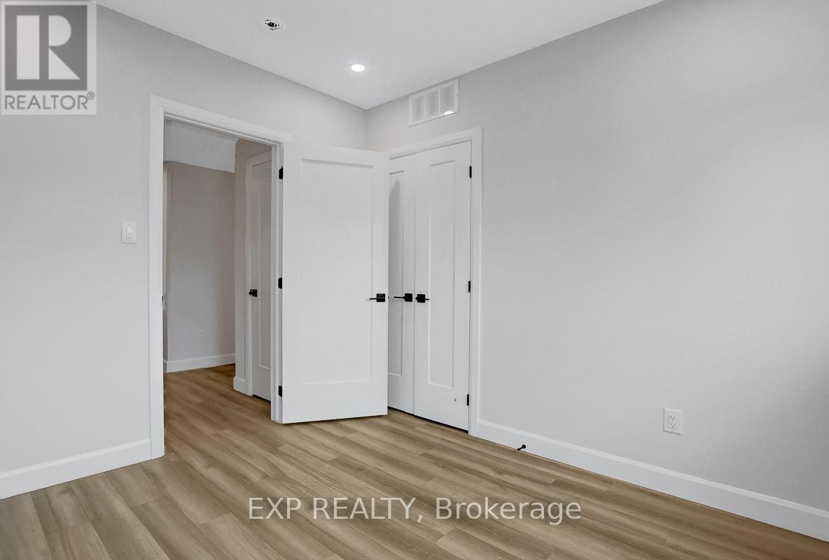 B1-361 Whitby Avenue, Ottawa, ON, K2A 0B3 - 30