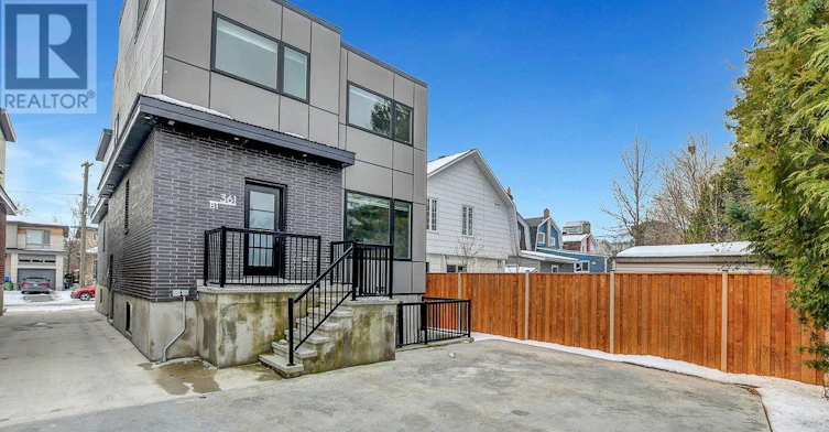 B1-361 Whitby Avenue, Ottawa, ON, K2A 0B3 - 2
