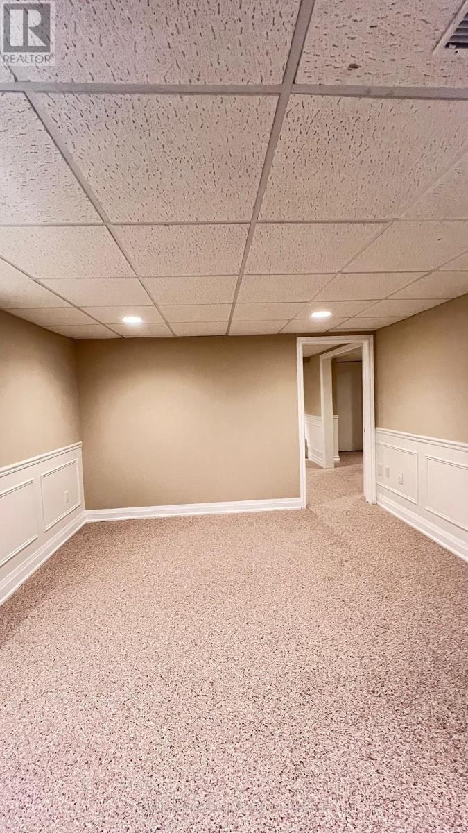 1534 Hollywell Avenue, Mississauga, ON, L5N 4P5 - 12
