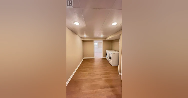 1534 Hollywell Avenue, Mississauga, ON, L5N 4P5 - 9