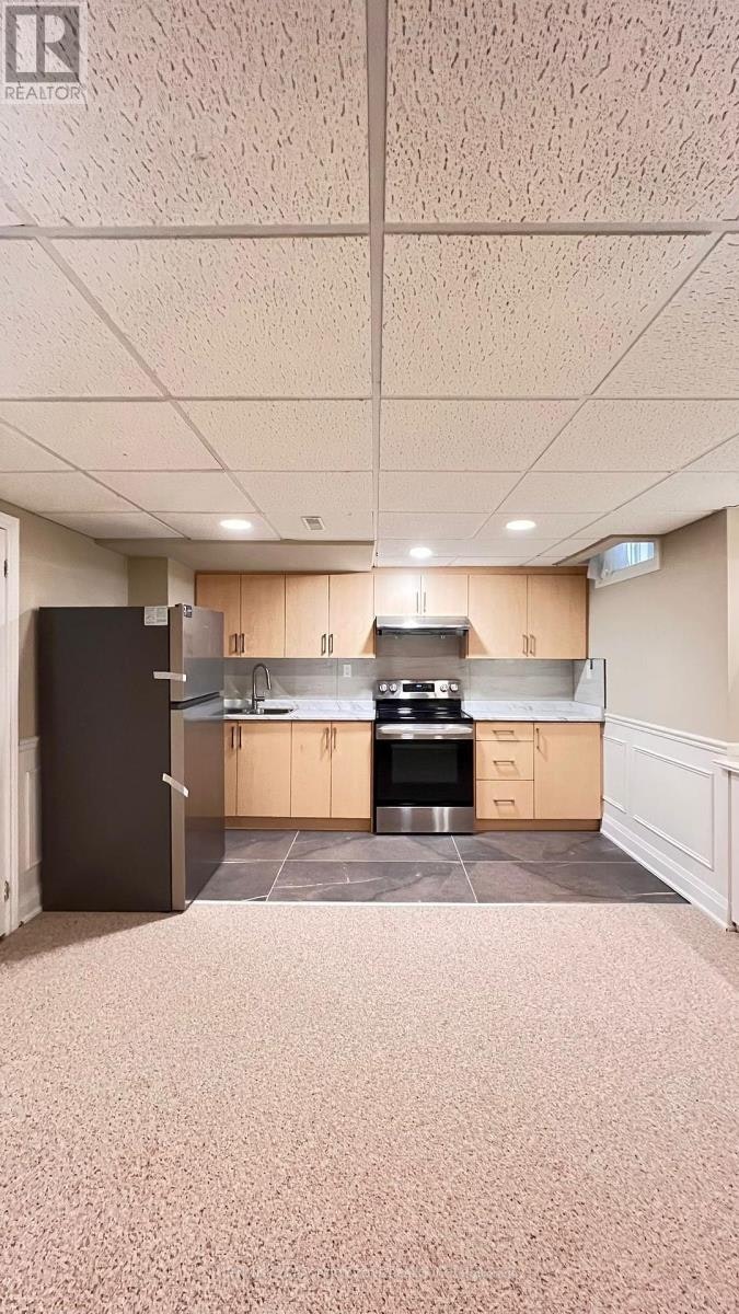 1534 Hollywell Avenue, Mississauga, ON, L5N 4P5 - 3