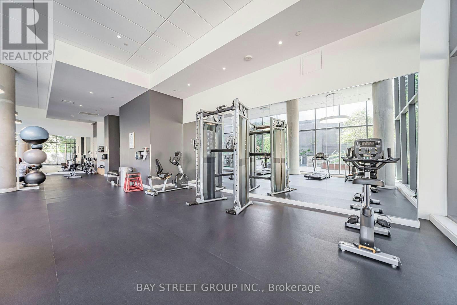 1020-160 Flemington Road, Toronto, ON, L5V 1J1 - 12