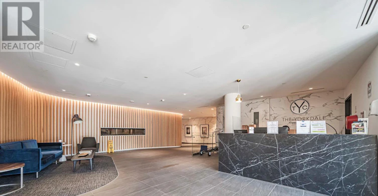1020-160 Flemington Road, Toronto, ON, L5V 1J1 - 9
