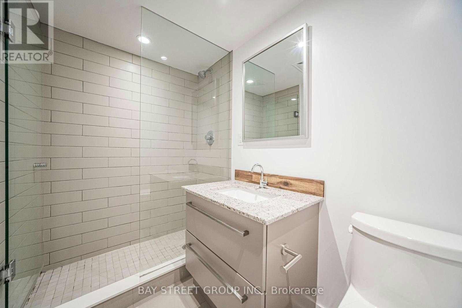 1020-160 Flemington Road, Toronto, ON, L5V 1J1 - 18