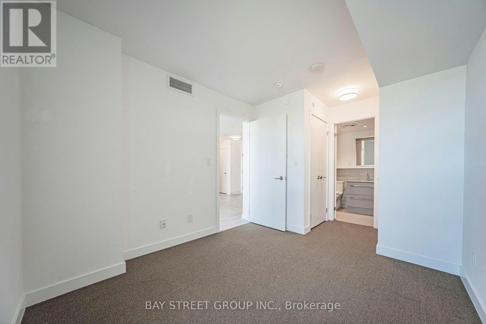 1020-160 Flemington Road, Toronto, ON, L5V 1J1 - 37