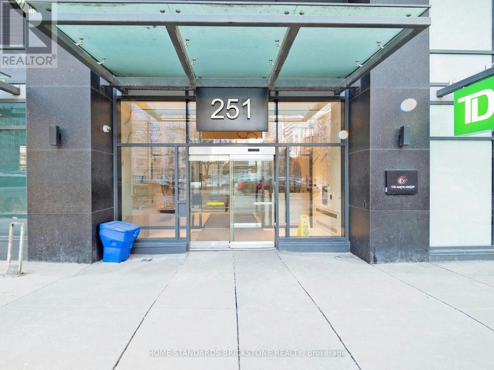 1205-251 Jarvis Street, Toronto, ON, M5B 0C3 - 4