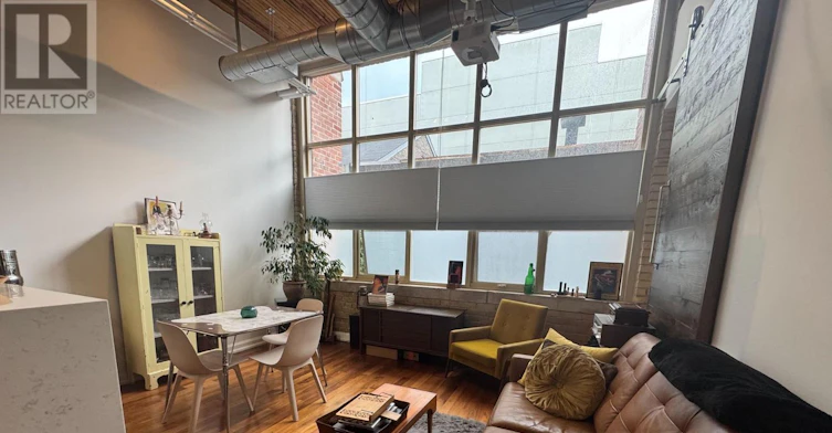 203-736 Dundas Street E, Toronto, ON, M5A 2C5 - 3