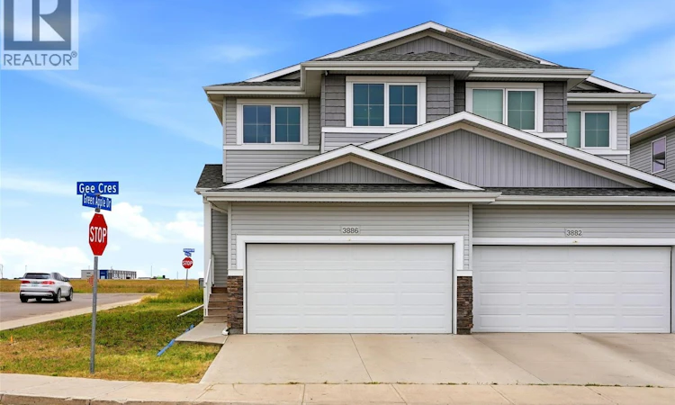 3886 Gee Crescent