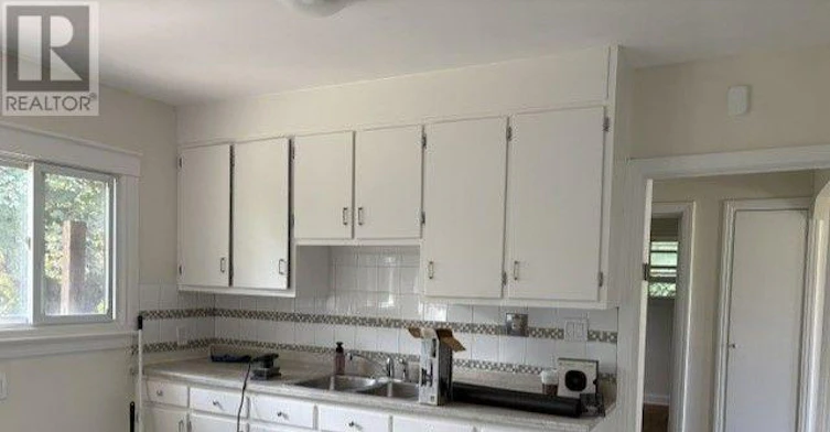 92 Lotta Avenue, Ottawa, ON, K2G 2B7 - 7