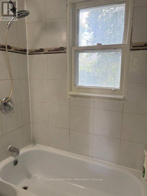 92 Lotta Avenue, Ottawa, ON, K2G 2B7 - 5
