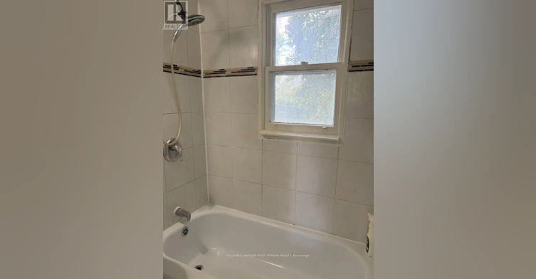 92 Lotta Avenue, Ottawa, ON, K2G 2B7 - 5