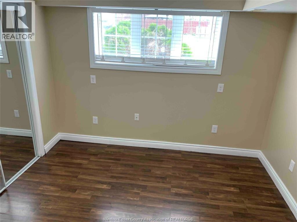 LOWER-4537 Fontana Avenue, Windsor, ON, N9G 3C8 - 4
