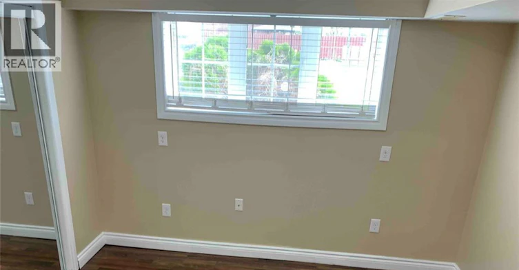 LOWER-4537 Fontana Avenue, Windsor, ON, N9G 3C8 - 4